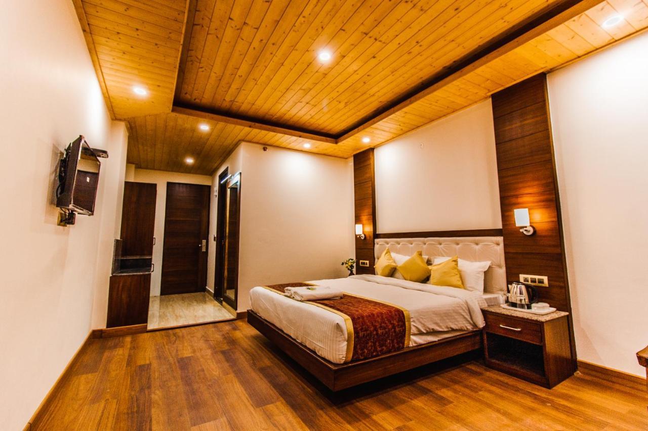Misty Mountain Manali Hotel Екстериор снимка