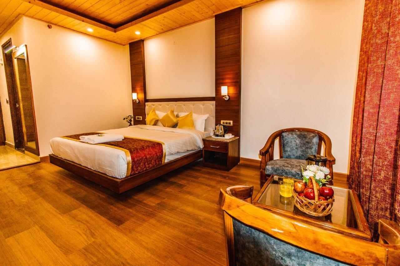 Misty Mountain Manali Hotel Екстериор снимка