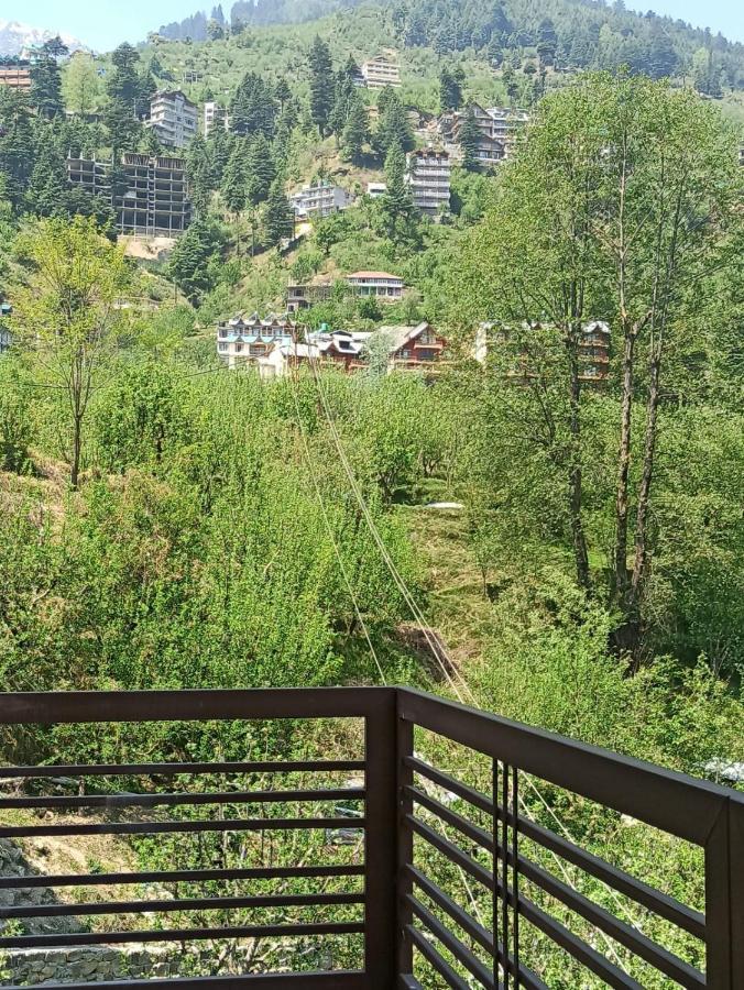Misty Mountain Manali Hotel Екстериор снимка